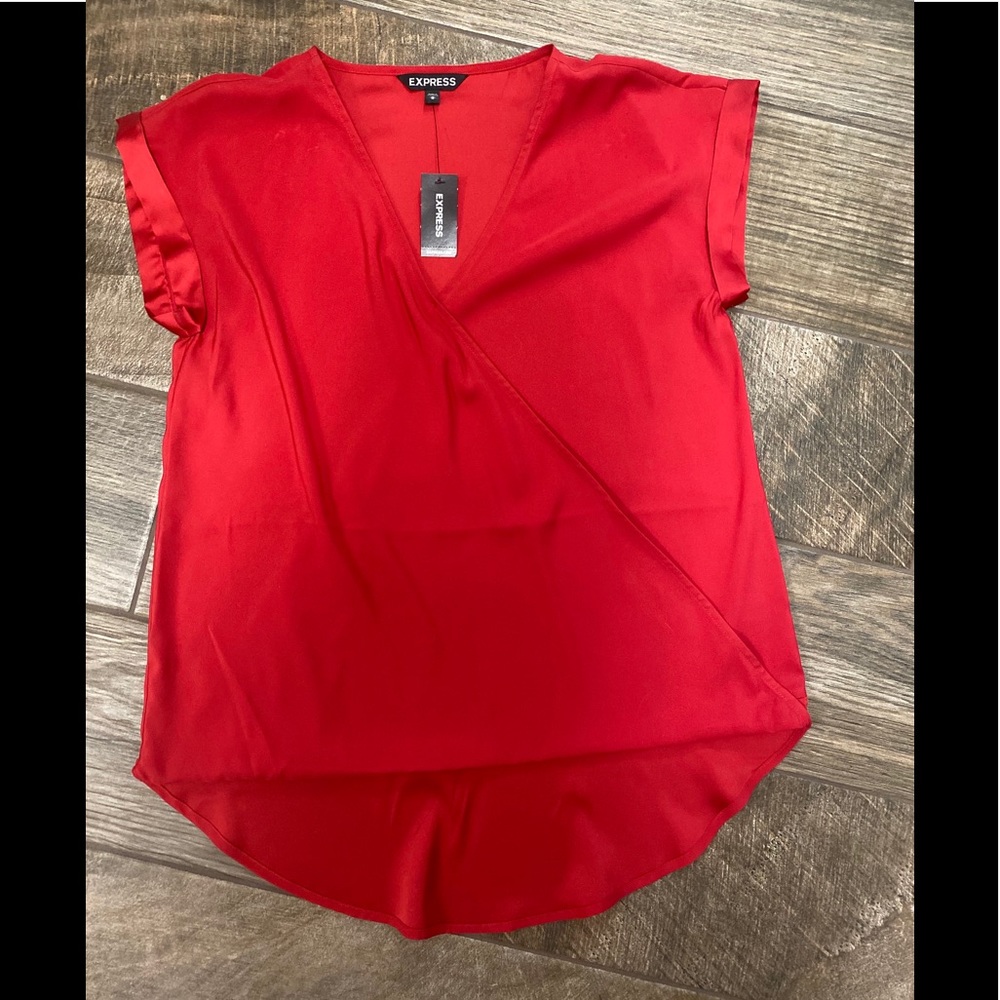 Express red short sleeve shirt
